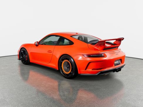 Used 2018 Porsche 911 GT3 RWD image 15