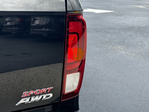 Certified 2023 Honda Ridgeline Sport image 16