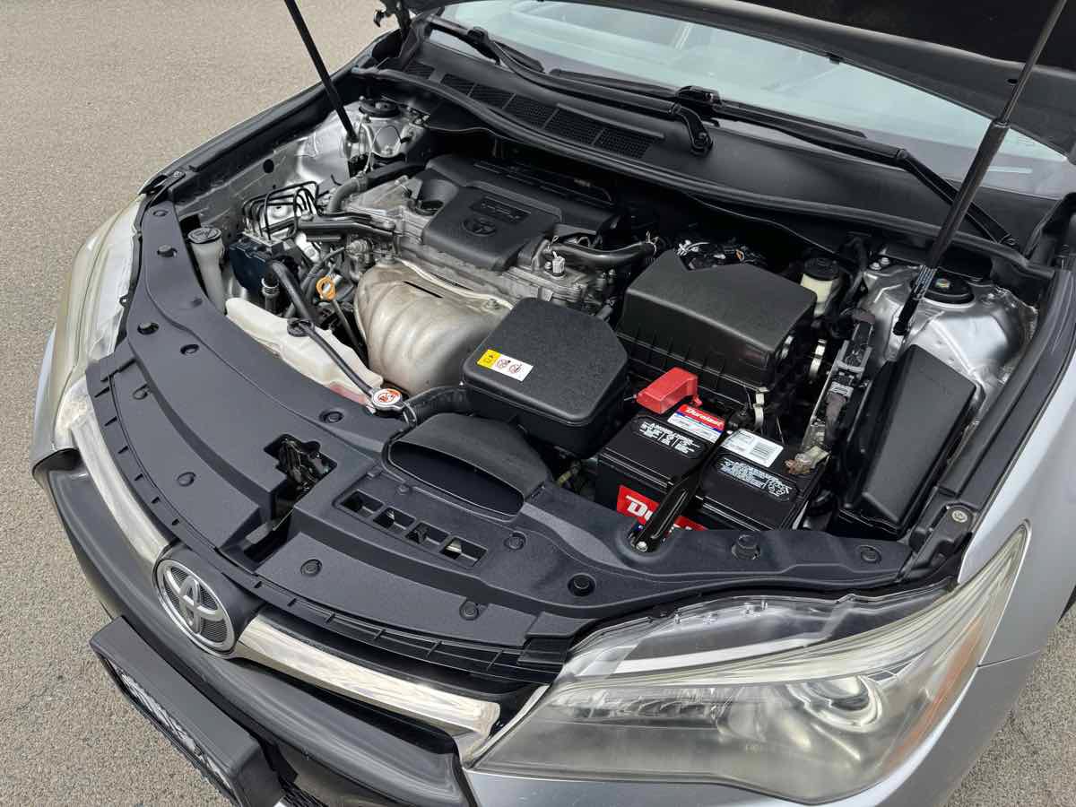 Used 2017 Toyota Camry SE FWD image 37