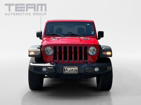 Used 2023 Jeep Gladiator Rubicon w/ Trailer Tow Package AWD/4WD image 2
