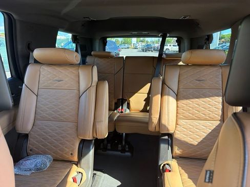 Used 2021 Cadillac Escalade Sport w/ Driver Assist Tech Package RWD image 14