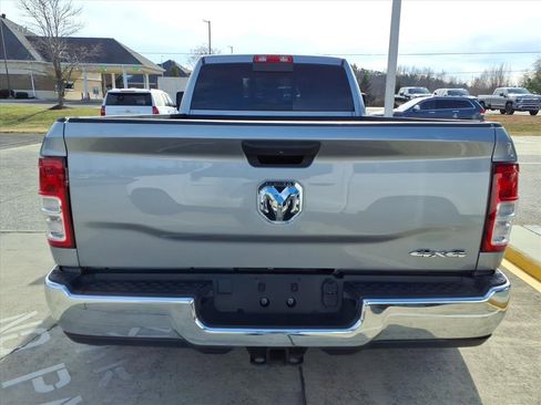 Used 2024 RAM 3500 Tradesman w/ Chrome Appearance Group image 4