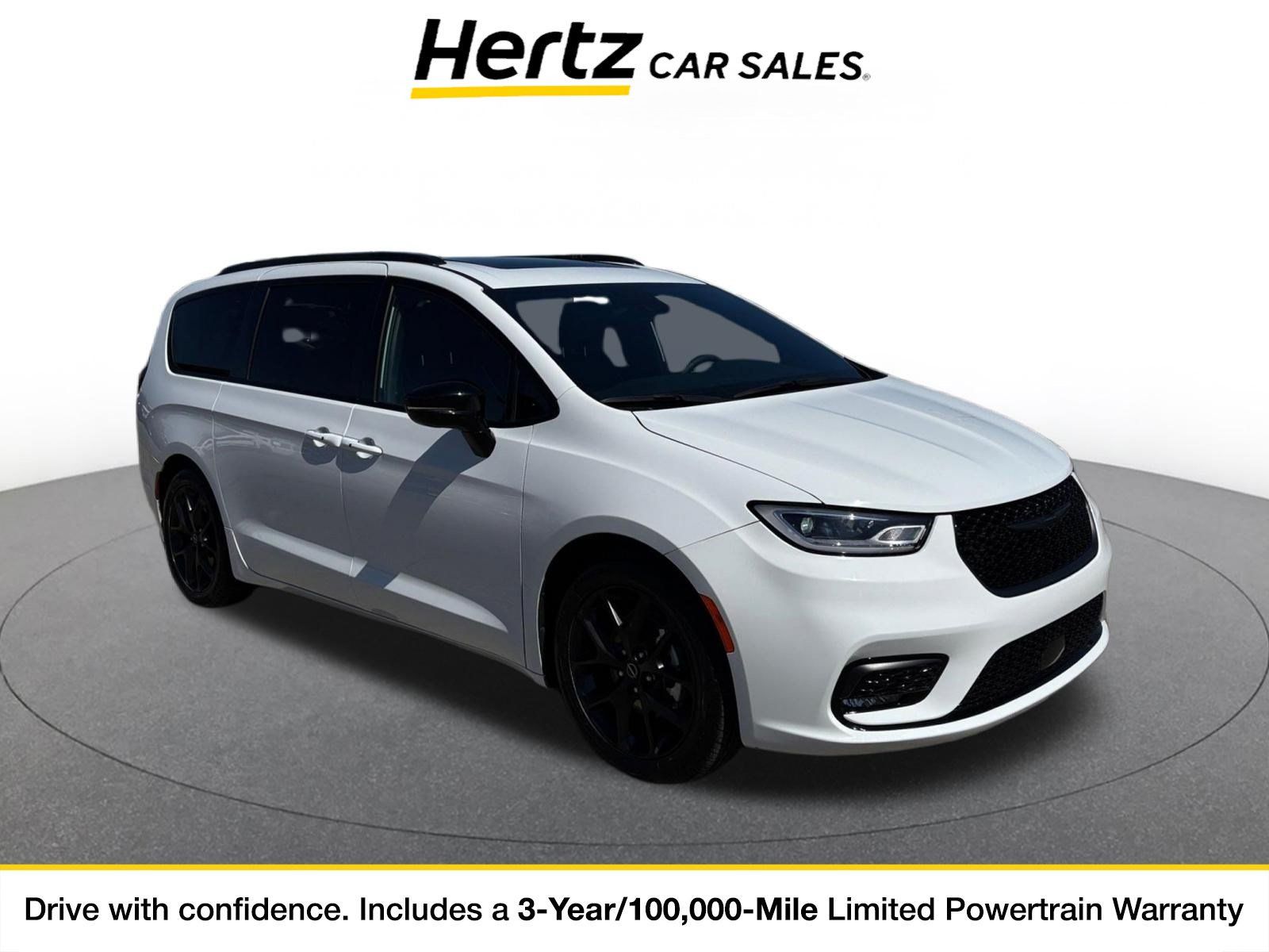 Used 2025 Chrysler Pacifica Limited FWD image 1