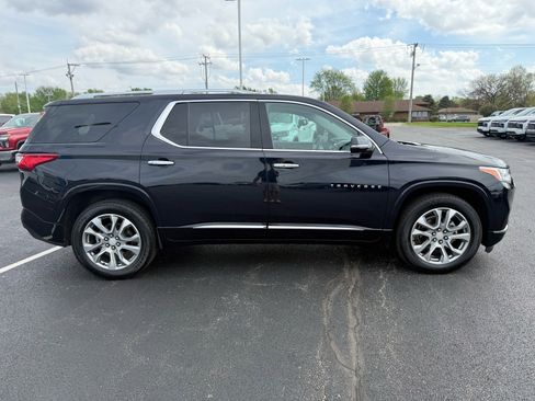 Used 2020 Chevrolet Traverse Premier w/ LPO, Floor Liner Package image 6