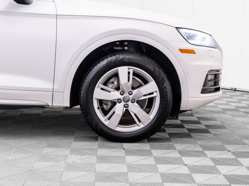 Used 2019 Audi Q5 2.0T Premium Plus w/ Premium Plus Package AWD/4WD image 37