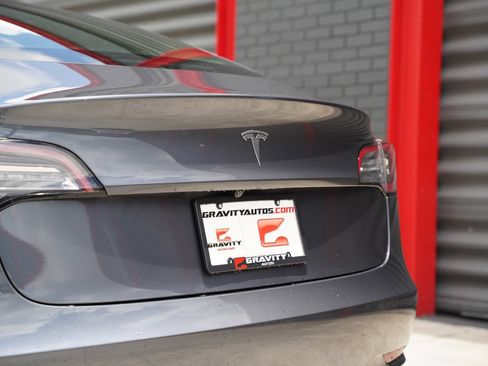 Used 2023 Tesla Model 3 Standard Range RWD image 8