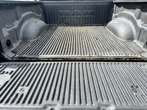 Used 2021 RAM 1500 Big Horn AWD/4WD image 9