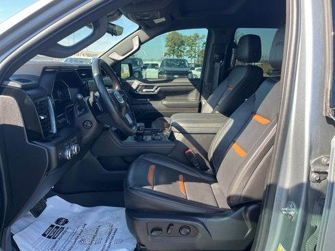 Used 2024 GMC Sierra 1500 AT4 w/ Technology Package image 10