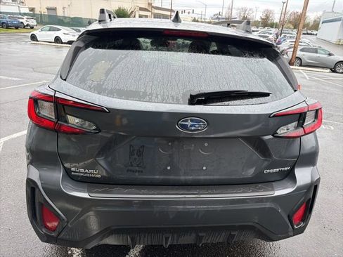 Used 2024 Subaru Crosstrek 2.0i Premium image 6