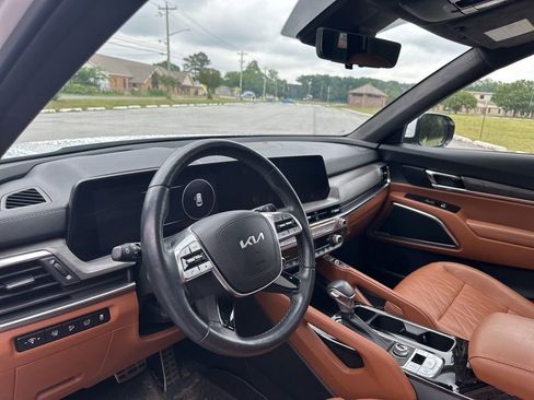 Used 2024 Kia Telluride SX Prestige X-Line AWD/4WD image 9