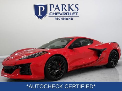 Certified 2024 Chevrolet Corvette Z06 w/ Stealth Interior Trim Package image 3