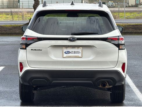 New 2026 Subaru Forester Premium image 5