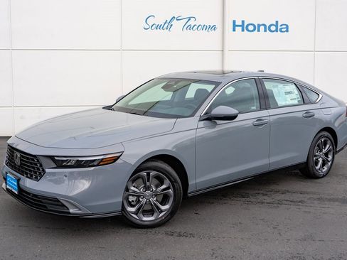 New 2025 Honda Accord EX-L image 2