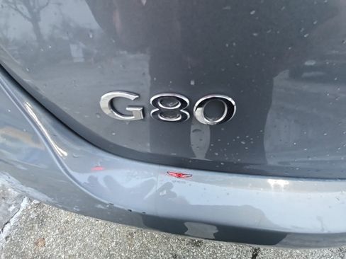 Used 2017 Genesis G80 3.8 w/ Option Group 03 image 6