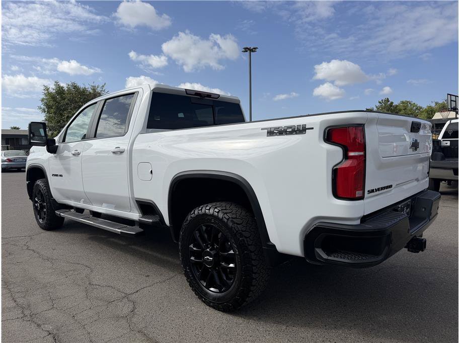 Used 2025 Chevrolet Silverado 2500 LT w/ Trail Boss Package AWD/4WD image 4