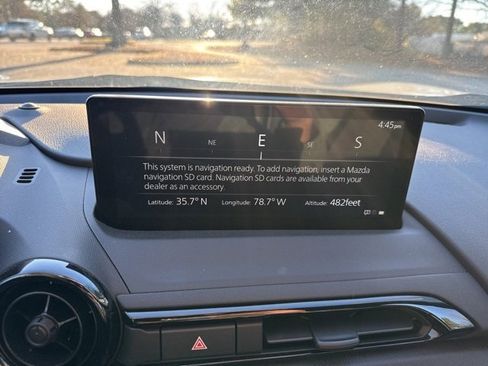 Used 2025 MAZDA MX-5 Miata RF Club image 17