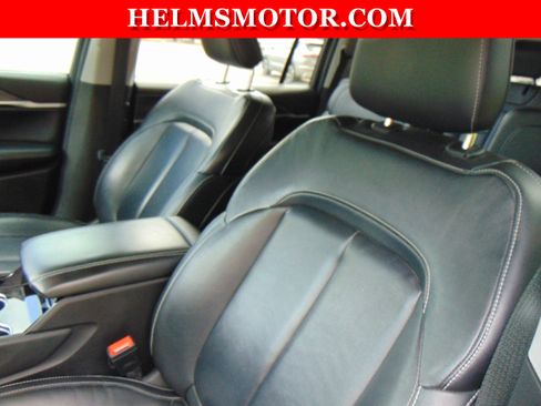 Certified 2022 Jeep Grand Cherokee L Limited RWD image 22