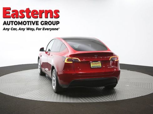 Used 2021 Tesla Model Y Long Range AWD/4WD image 33