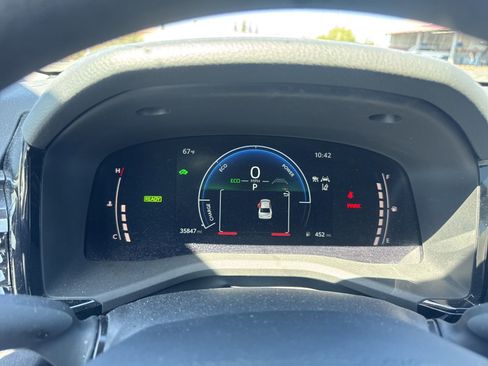 Certified 2025 Toyota Camry LE FWD image 11