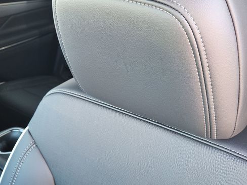 New 2026 Buick Enclave Preferred w/ Power Package image 16