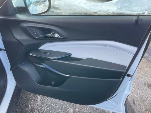 New 2026 Chevrolet Trax LT w/ LT Convenience Package image 19