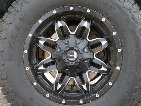 Used 2014 Chevrolet Silverado 2500 LTZ w/ LTZ Plus Package image 56