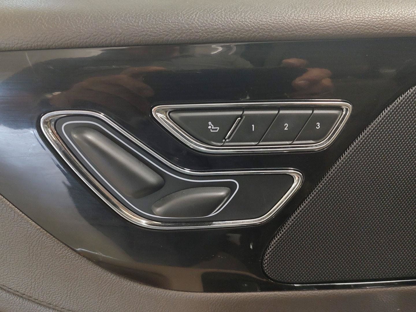 Used 2021 Lincoln Aviator Reserve w/ Elements Package Plus AWD/4WD image 3