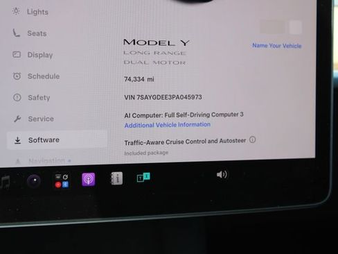 Used 2023 Tesla Model Y Long Range AWD/4WD image 16