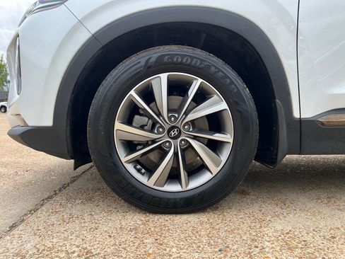 Used 2020 Hyundai Santa Fe Limited image 24