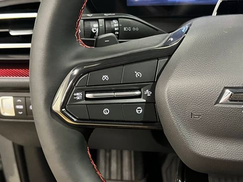 New 2026 Chevrolet Traverse RS w/ LPO, Floor Liner Package FWD image 18