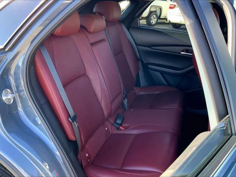 Used 2025 MAZDA CX-30 AWD 2.5 S w/ Preferred Package image 19