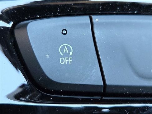 Certified 2025 Chevrolet Trax ACTIV w/ Driver Confidence Package image 20