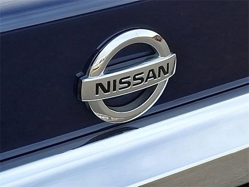 Used 2017 Nissan Maxima 3.5 SV image 27