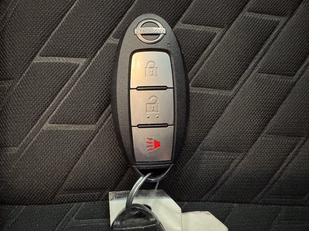 Used 2022 Nissan Kicks S FWD image 17