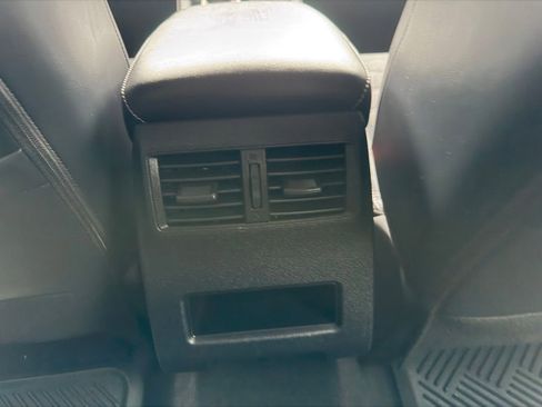 Used 2022 Mitsubishi Outlander SE AWD/4WD image 27