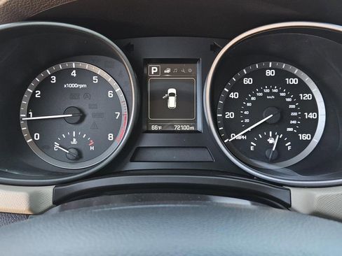 Used 2017 Hyundai Santa Fe Sport image 21