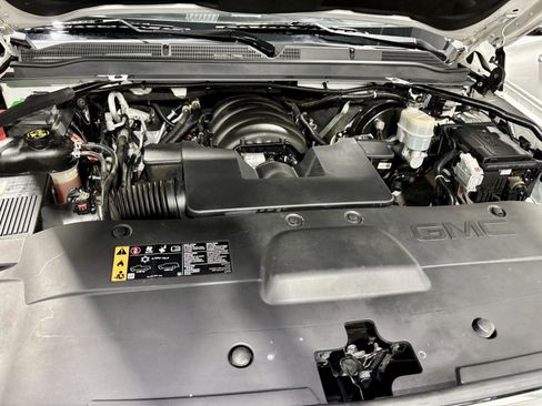 Used 2019 GMC Yukon XL Denali image 27