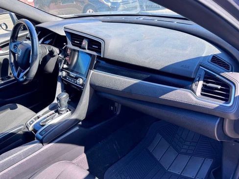 Used 2019 Honda Civic Sport image 11