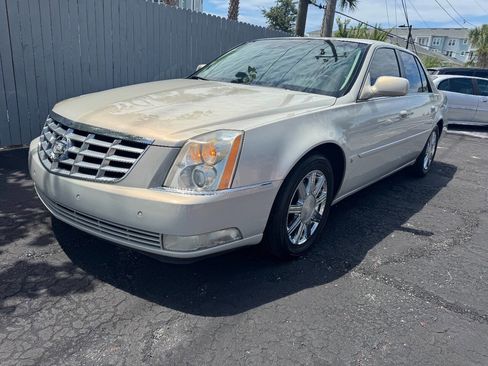 Used 2008 Cadillac DTS image 12