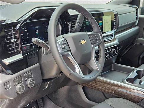 New 2026 Chevrolet Silverado 2500 LT w/ Texas Edition AWD/4WD image 3
