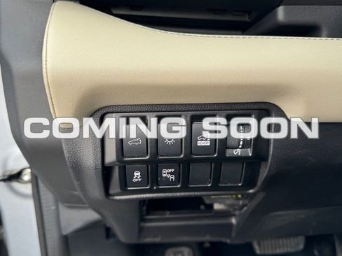 Used 2021 Subaru Ascent Limited w/ Technology Package image 28