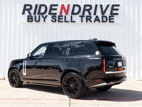Used 2023 Land Rover Range Rover Long Wheelbase Autobiography AWD/4WD image 5