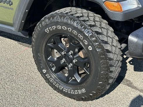 Used 2022 Jeep Wrangler Unlimited Sport AWD/4WD image 8