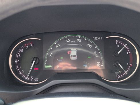 Used 2025 Toyota RAV4 XLE AWD/4WD image 26
