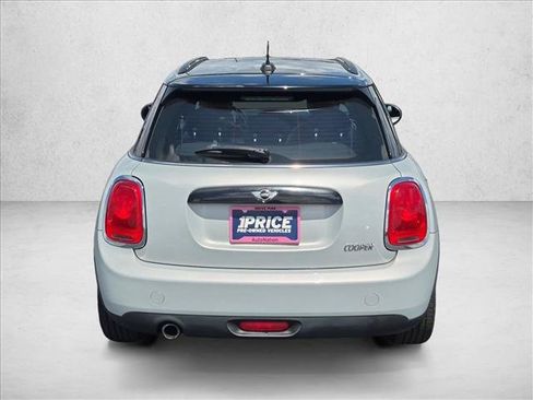 Used 2016 MINI Cooper 4-Door Hardtop FWD image 7