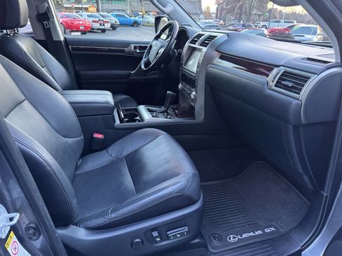 Used 2017 Lexus GX 460 Luxury image 16