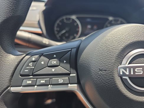 Used 2026 Nissan Altima 2.5 SV AWD/4WD image 16