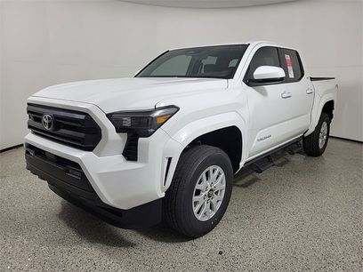 New 2025 Toyota Tacoma SR5
