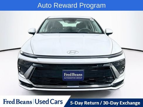 Used 2025 Hyundai Sonata SEL AWD/4WD image 2
