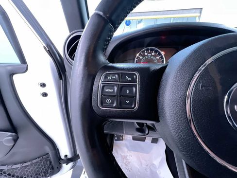 Used 2016 Jeep Wrangler Unlimited Sport w/ Connectivity Group AWD/4WD image 19